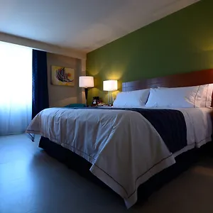 Express By Ihg Cabo San Lucas